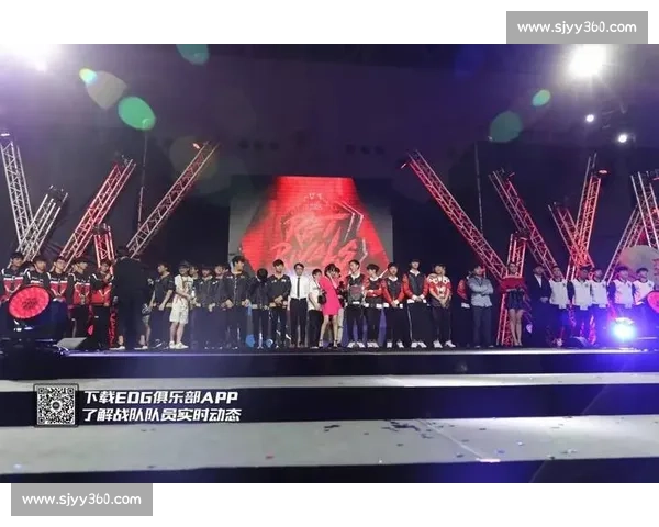 年度盘点！电竞洲际颁奖典礼，回顾那些燃爆全场的时刻